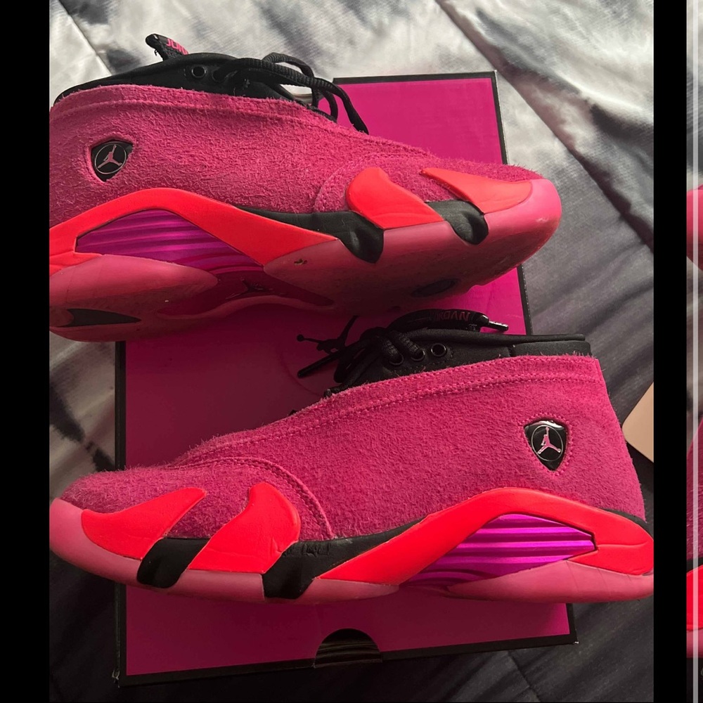 Wmns Jordan 14 low “shocking pink”